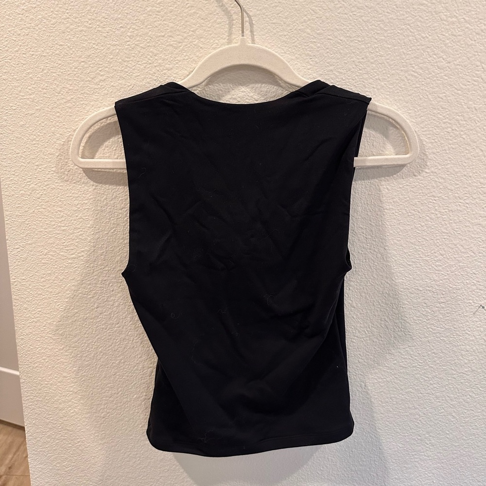 A&F Square Neck Tank - Picture 3 of 3